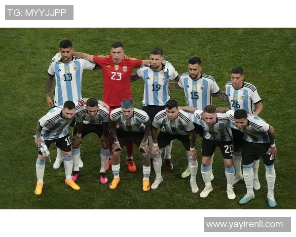 梅西与足球明星的精彩相遇引发全球球迷热议与期待 梅西与足球明星的精彩相遇引发全球球迷热议与期待