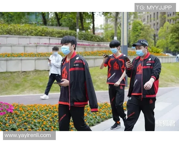 深圳篮球队在灵活性排行榜中荣登第七名展现出色团队实力与潜力 深圳篮球队在灵活性排行榜中荣登第七名展现出色团队实力与潜力