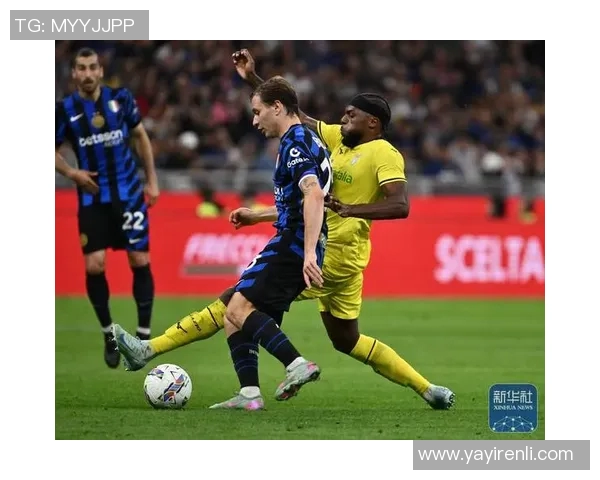 足球明星摆件米兰风采尽显精美图片展示足球魅力与艺术结合 足球明星摆件米兰风采尽显精美图片展示足球魅力与艺术结合