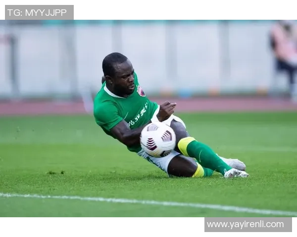 广州篮球队以60分稳居选拔赛积分榜首位展现强劲实力