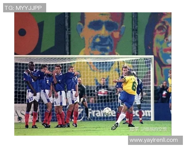 足球明星绝学高清图片大集合揭秘他们的训练技巧与比赛瞬间 足球明星绝学高清图片大集合揭秘他们的训练技巧与比赛瞬间